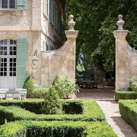 Domaine De Chalamon Bed & Breakfast Saint-Remy-de-Provence Exterior photo